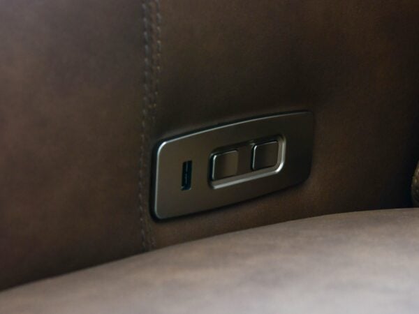 13088384067_02049-000179_Power_Swivel_recliner_A7.jpg